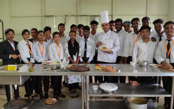 484071432_1043241974491906_407801593515075413_n