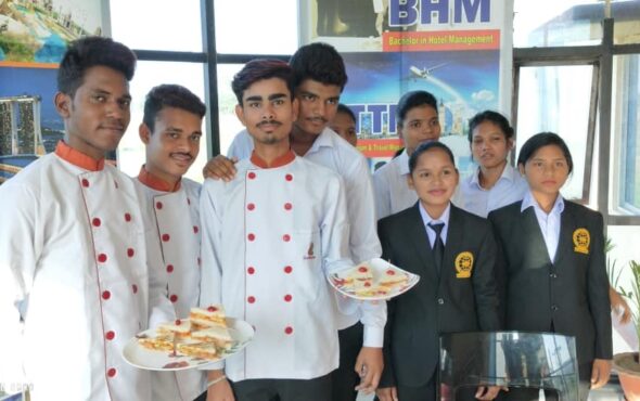 56997661_2037027853265539_7087418632287813632_n