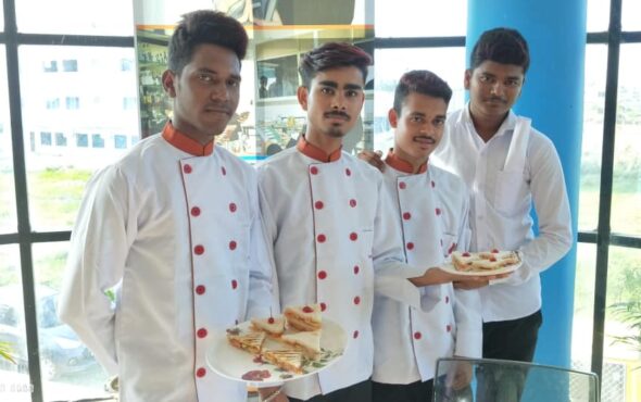 57203953_2037027659932225_6104431580376203264_n